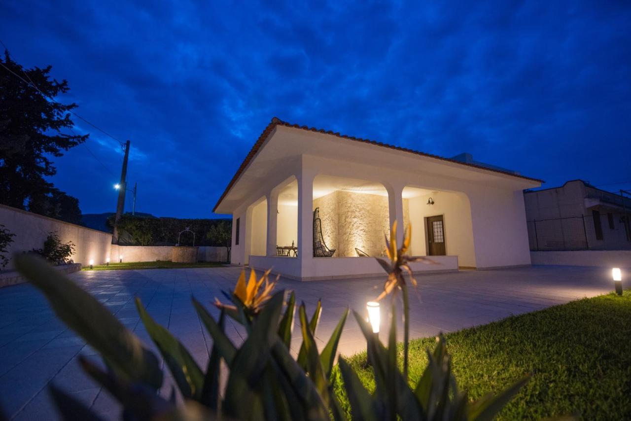Villa Etoile - Charme & Relax With Pool Avola Exterior photo